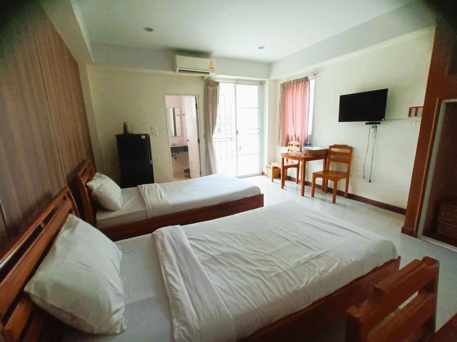 Grand Lopburi Hotel Exterior photo